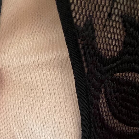 NWT Sleeveless Lace Fit & Flare Dress - Picture 5 of 5